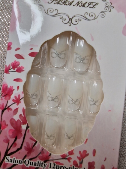 Beautiful Set - 12pcs Long Natural Color Fake Press on Nail with Glue