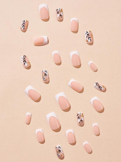 Beautiful Set - 24pcs Long Square Bronzing Leaf Design Fake Press on Nail