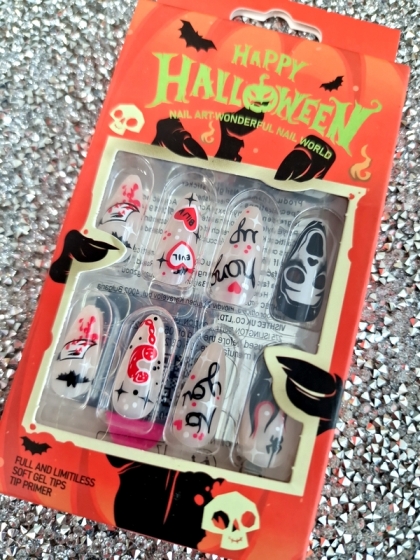 Beautiful Set - 24pcs Long Almond Heart / Spider / Halloween Design Fake Press on Nail