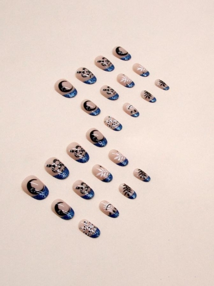 Beautiful Set - 24pcs Short Oval Blue Glitter / Moon / Leaf / Snake Design Fake Press on Nail
