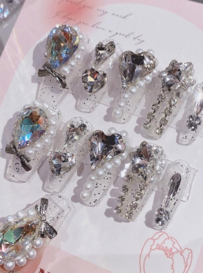Beautiful Set - 24pcs Short Square Swarovski Sparkling Stones / Silver Glitter Design Fake Press on Nail