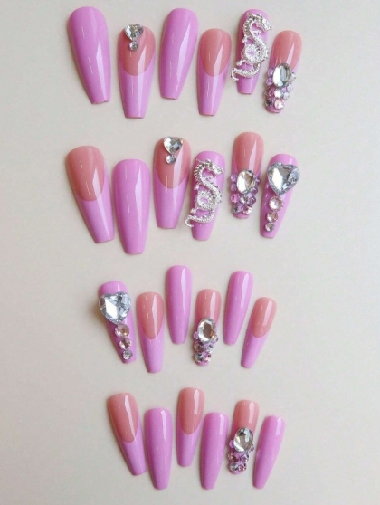 Beautiful Set - 24pcs  Long Coffin French Pink Style With Diamond Heart & Dragon Cool Design Fake Press on Nail