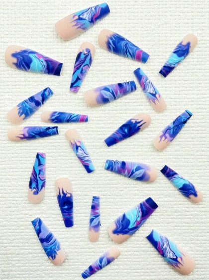 Beautiful Set - 24pcs Long Ballerina Style Marble Blue / Purple Design Fake Press on Nail