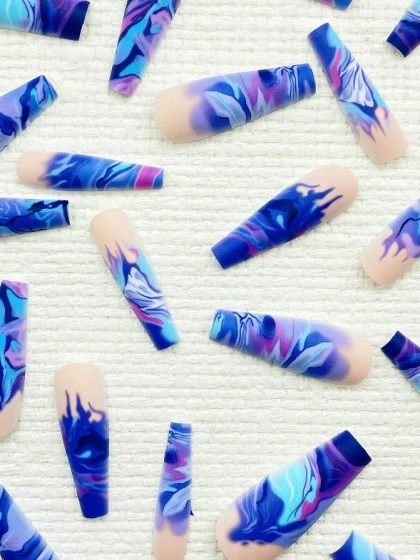 Beautiful Set - 24pcs Long Ballerina Style Marble Blue / Purple Design Fake Press on Nail