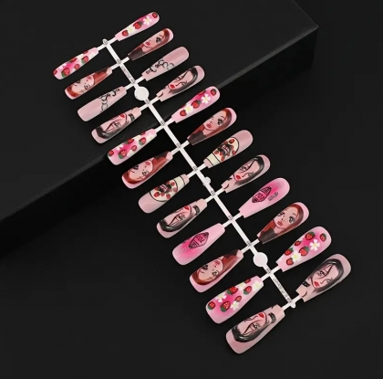Beautiful Set - 24pcs Long Ballerina Glossy Creative Anime Strawberry Girl Pink Design Fake Press on Nail