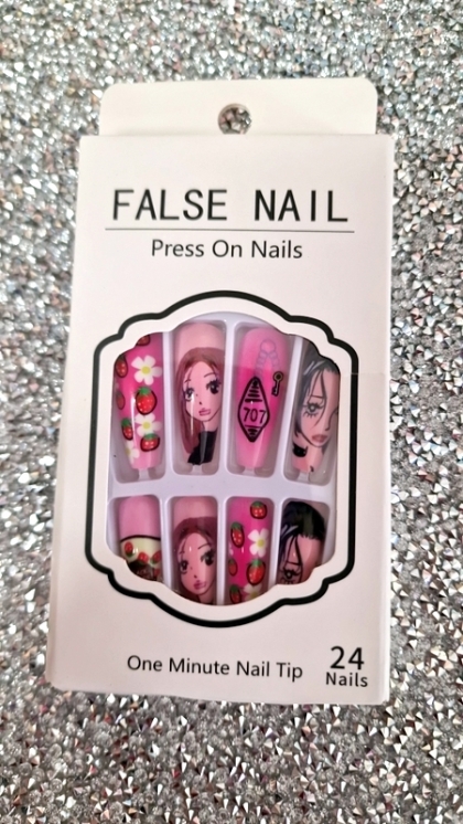 Beautiful Set - 24pcs Long Ballerina Glossy Creative Anime Strawberry Girl Pink Design Fake Press on Nail