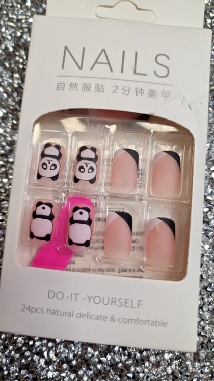 Beautiful Set - 24pcs Short Square French Style 3d Cute Panda Design Fake Press on Nail