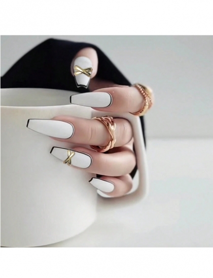 Beautiful Set - 24pcs  Medium-length Coffin Matte White and Black Line with Gold Ornaments Design Fake Press on Nail