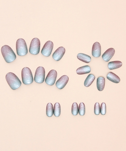 Beautiful Set - 24pcs Short Oval Cat Eye Comfortable Ombre Sparkle Design Fake Press on Nail
