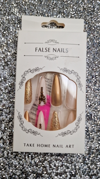 Beautiful Set - 24pcs Long Sharp Champagne-Colored Sparkling Rhinestone Golden Design Fake Press on Nail