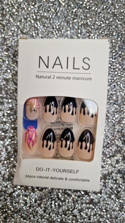 Beautiful Set - 24pcs Long Oval Super Cute Ghost and Pink Flames Funny Design Fake Press on Nail