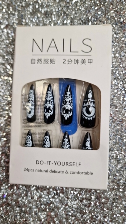 Beautiful Set - 24pcs Extra-Long Gothic Ornaments Black Color EYE Design Fake Press on Nail
