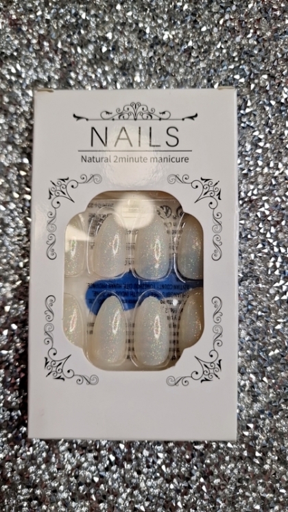 Beautiful Set - 24pcs Long Almond Unique Jade White Sparkle Glitter Acrylic Design Fake Press on Nail