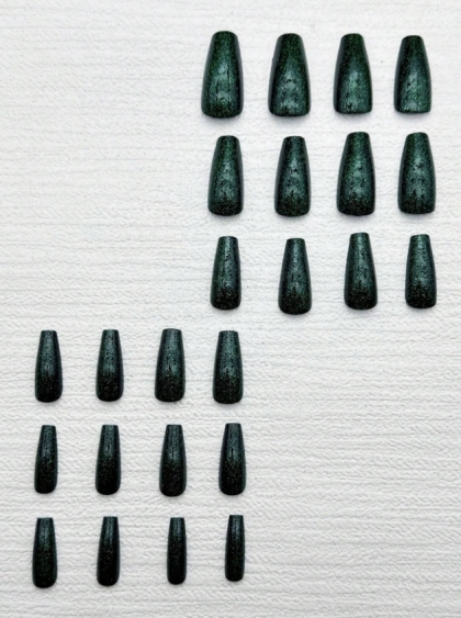 Beautiful Set - 24pcs Long Coffin Nail Gothic Dark Green Glitter Sparkle Effect Design Fake Press on Nail