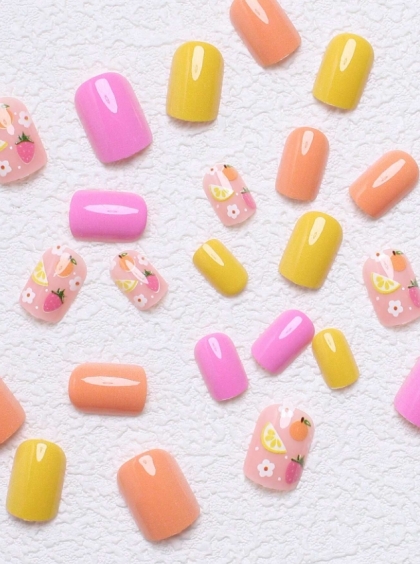 Beautiful Set - 24pcs Short Square Strawberry, Orange, Lemon And Other Fruit with Mini Flowers Cute Design Fake Press on Nail