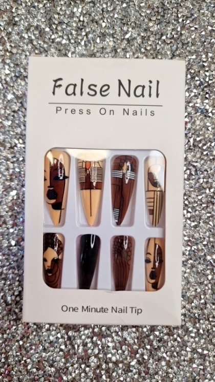 Beautiful Set - 24pcs Long African Style and Sand Colored Design Fake Press on Nail