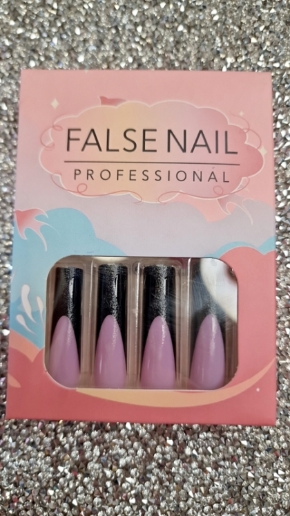 Beautiful Set - 24pcs  Super Long Coffin Тrendy French Style White In Daytime / Glow In The Dark Design Fake Press on Nail