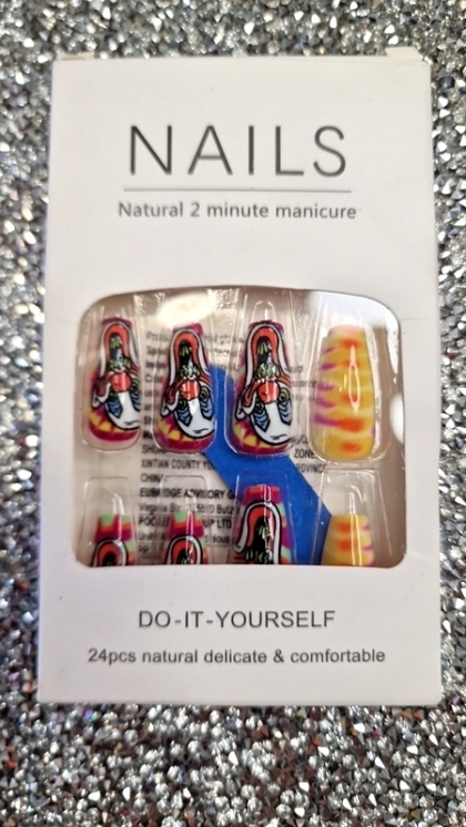 Beautiful Set - 24pcs Ballet Style Halloween Series Vertigo Clown Art Design Fake Press on Nail