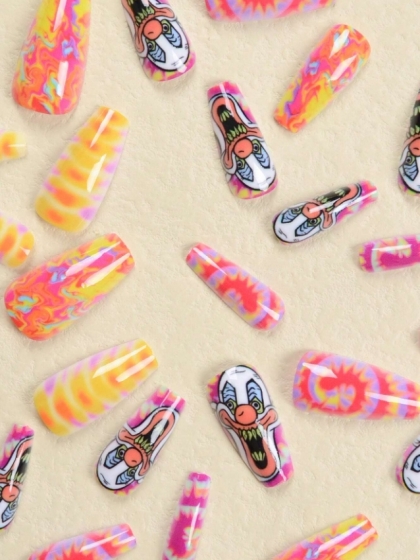 Beautiful Set - 24pcs Ballet Style Halloween Series Vertigo Clown Art Design Fake Press on Nail