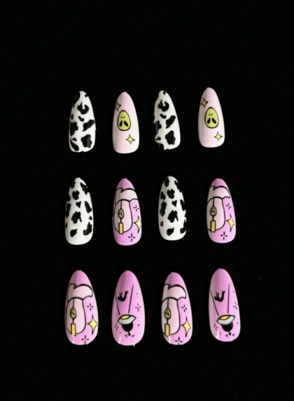 Beautiful Set - 24pcs Almond Style Black And White Cow Print Quirky Cartoon Pattern Design Fake Press on Nail