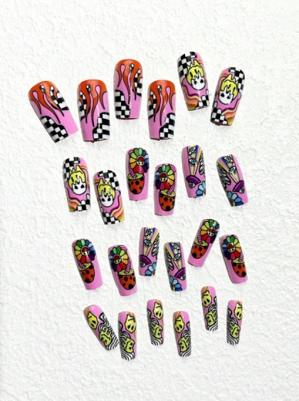 Beautiful Set - 24pcs Short Coffin Cute Funny Rainbow Mushrooms / Smiles / UFO Design Fake Press on Nail