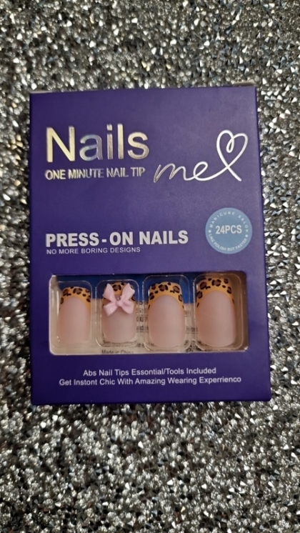 Beautiful Set - 24pcs Long Square Matte Pink Leopard Print French Tip with 3D Bow Decor Design Fake Press on Nail
