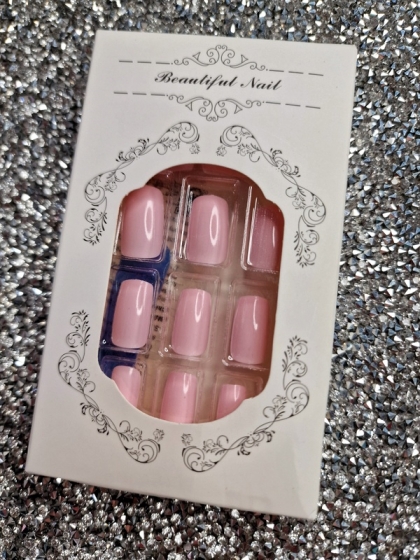 Beautiful Set - 24pcs Medium Square Light Pink Color Cute Design Fake Press on Nail