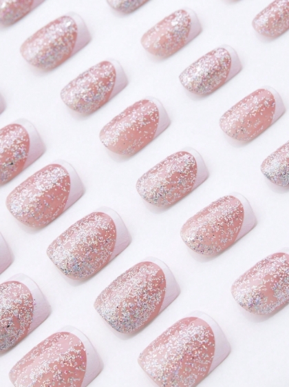 Beautiful Set - 24pcs Short Square Glitter Elegant and Stylish French Design Fake Press on Nail