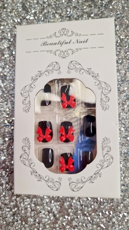 Beautiful Set - 24pcs Short Square Black Glossy with Bright Red Bow Romantic Design Fake Press on Nail