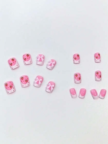 Beautiful Set - 24pcs Super Cute Short Baby Pink Color Strawberry Bow French Design Fake Press on Nail