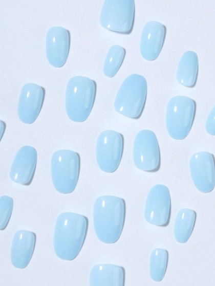 Beautiful Set - 24pcs Short Oval Light Baby Blue Color Classic Design Fake Press on Nail