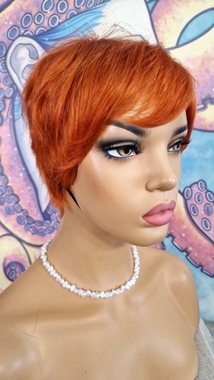 Изключителна Дизайнерска Къса Дамска Перука от 100% Естествен Човешки Косъм в Интензивно Медно Рижав Цвят, Красива Ежедневна Естествена Перука Изработена от Естествена Човешка Коса, Перука Пикси Стил, Дамска Рижава Перука, Перука за Онкоболен, Медицинска 