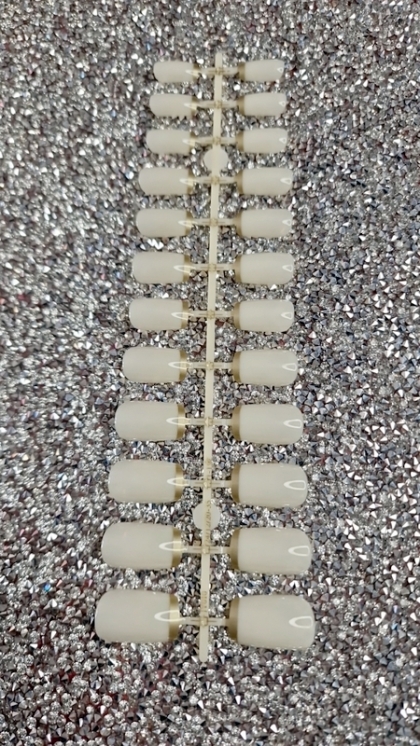 Beautiful Set - 24pcs Mid-Length Square Milky White Color with Gold French Design Fake Press on Nail