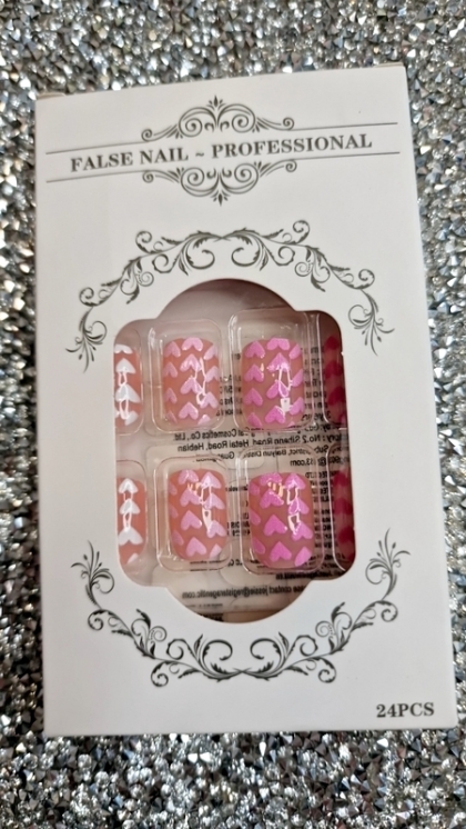 Set of Luxurious Press-On Artificial Nails - 24 Pieces, Short Square Shape Decorated with Cute Pink Hearts, Pink Nails, Short Everyday Manicure, Artificial Nails Online, Nail Kit for At-Home Application, Hand-Painted Heart Nail Design, Cute Nails