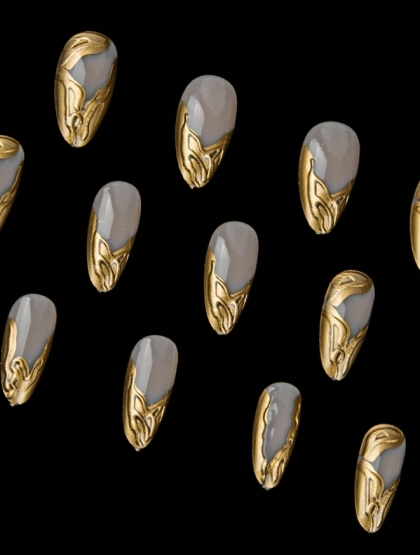 Luxury Set of 24 Press-On Fake Nails - Ultra-Modern Metallic 3D Effect Almond Shape Liquid Metal Manicure, Beautiful Artificial Nails, At-Home Press-On Nail Application, Quick and Harmless Manicure, Reusable Nails for Everyday Wear