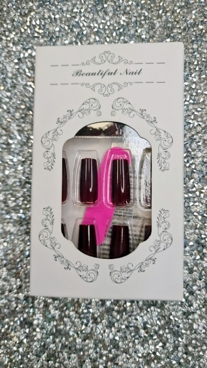 Luxury Set of 24 Press-On Fake Nails - Minimalist Coffin Shape Manicure in Dark Cherry Red Color, Self-Adhesive Nails, Artificial Nails, Everyday Manicure, Glue-On Nails, Beautiful At-Home Manicure, Nail Kit